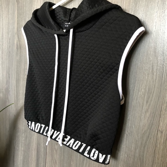 Quilted Textures Crop Top Tank Top Hoodie - Picture 4 of 12